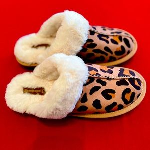 New Baretraps, Teegan Slipper Clog Leopard Sz 9